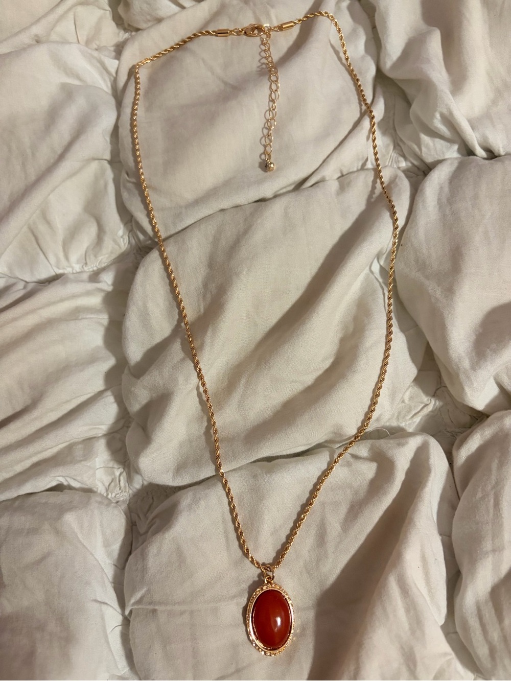 Gold Tone Oval Red Stone Pendant Necklace Classic Minimalist